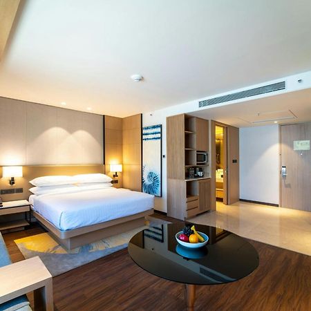 Courtyard By Marriott Вадодара Экстерьер фото
